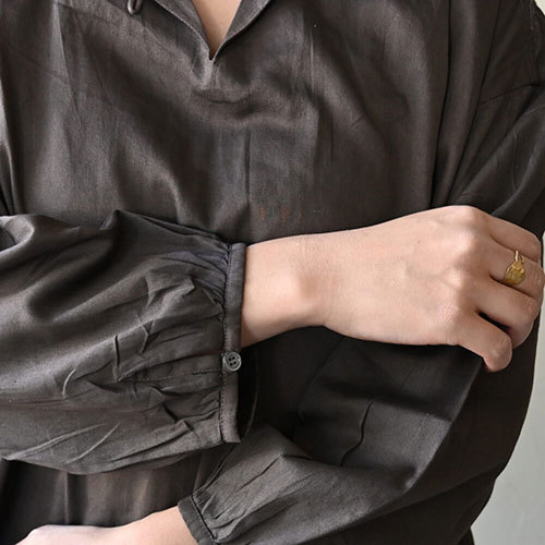 KLスパイスミックスブラウス