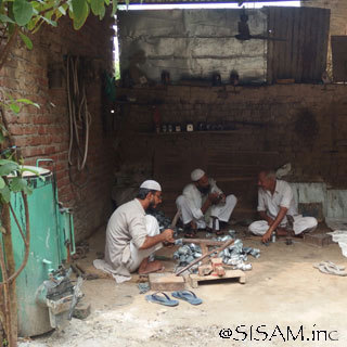 Noah’s Ark / WORLD FAIR TRADE ORGANIZATION